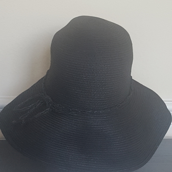 ❤️HP❤️Cute black floppy hat!❤ - Picture 4 of 4